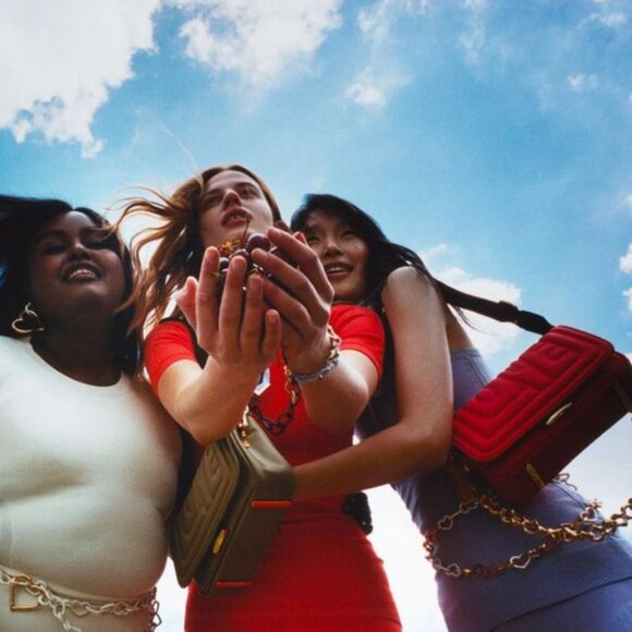 AZ FACTORY MyBody Stretch Knit Top Short Sleeve Athleisure Athletic Fitted Shirt - Picture 11 of 13